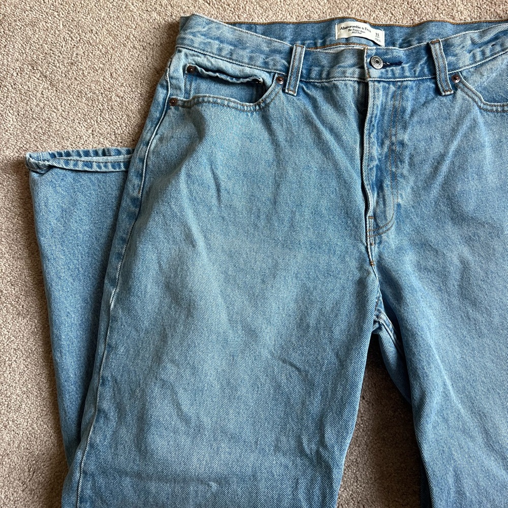 abercrombie & fitch jeans | curve love the baggy boot mid rise jeans | 31 short